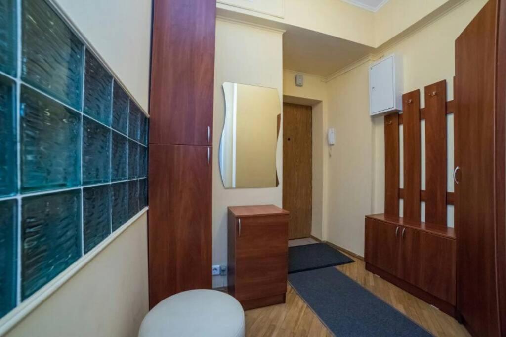 Солнечные апартаменты на Крещатике Київ Екстер'єр фото